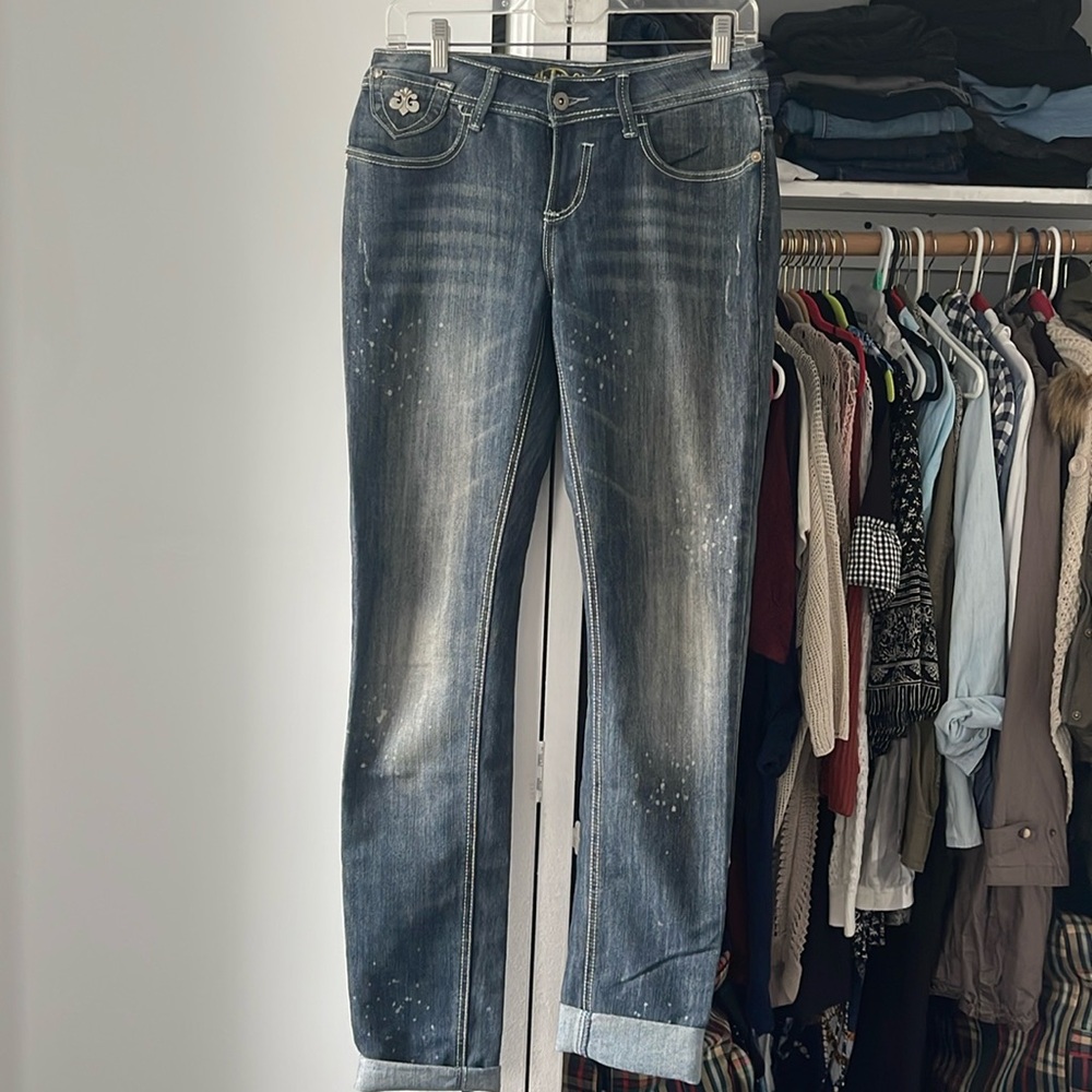 Dereon embroidered jeans